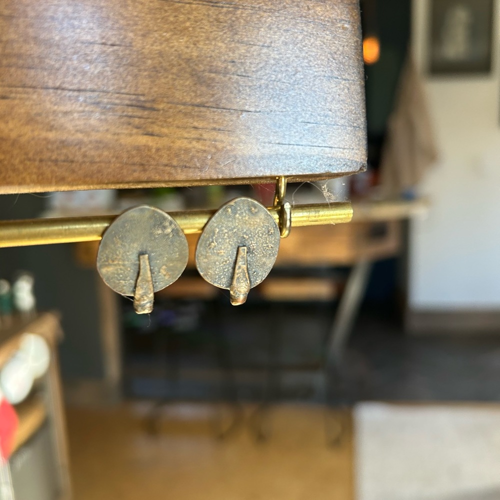 Leaf earrings